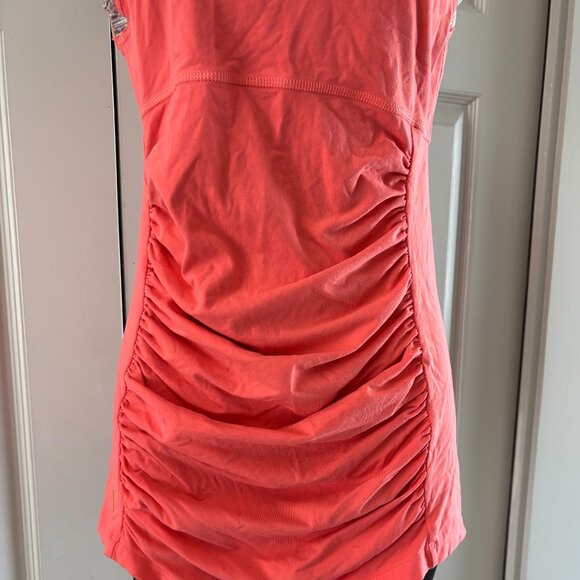 Lucy Power Ruched Coral Tank Top, Size M – Built-In Bra, Activewear - Picture 7 of 8
